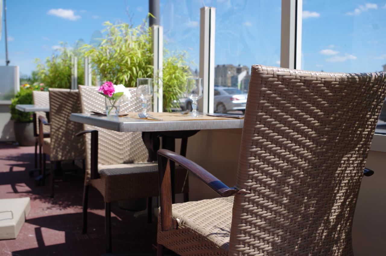 Hotel Le Roosevelt Givet Exterior foto